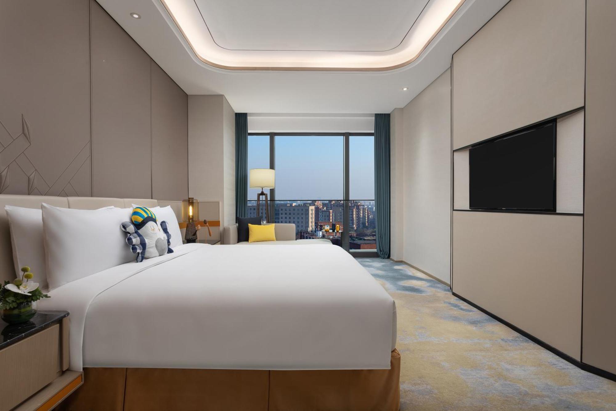 Voco Shanghai Hongqiao Hub By Ihg - 20 Mins Drive To Necc Hotel Jiading Exterior photo